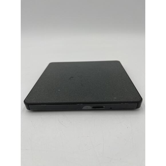 LG Ultra Slim Portable DVD Writer with M-DISC™ Support - GP63EX70 - Picture 2 of 6